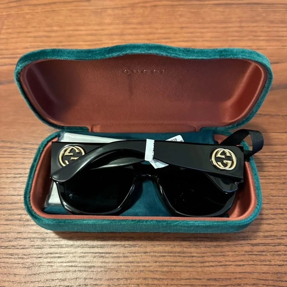 Brand New Gucci Square Sunglasses - Picture 6 of 8